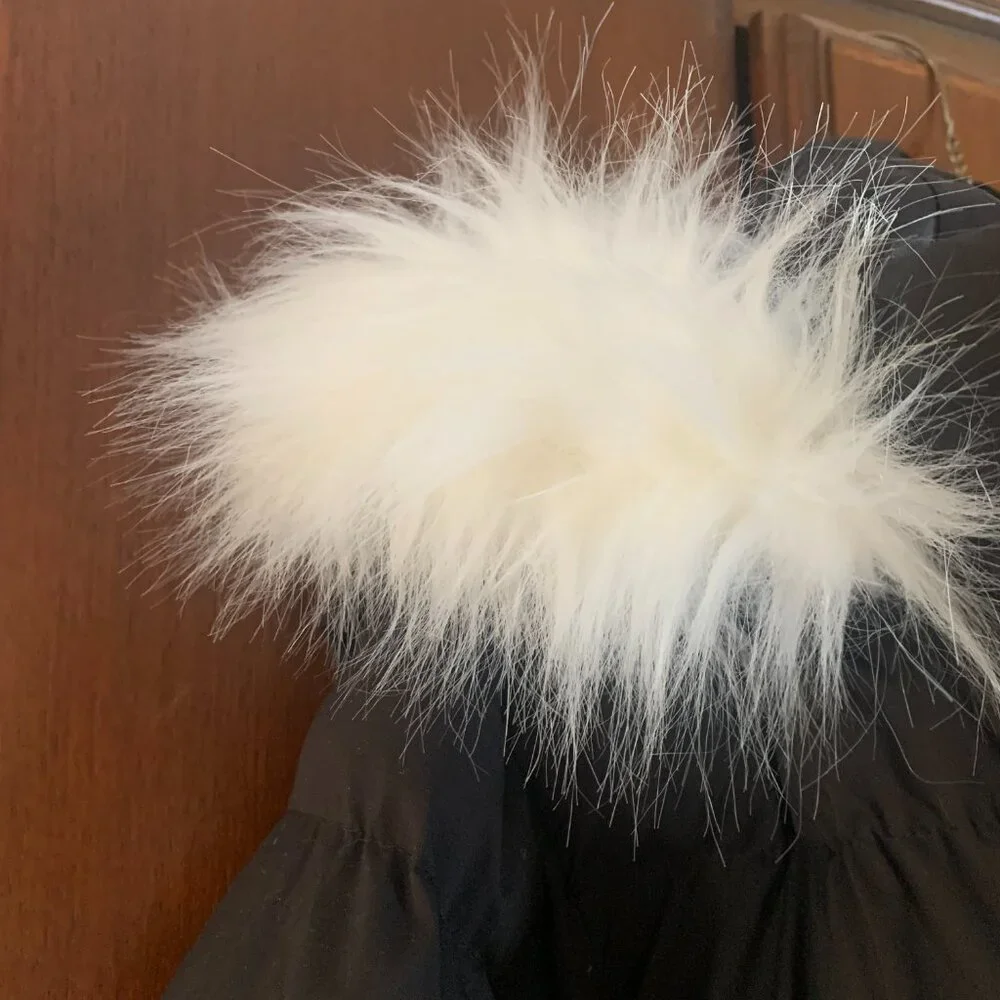 Sam Edelman black puffer jacket with fur lined hood size M - Picture 6 of 10